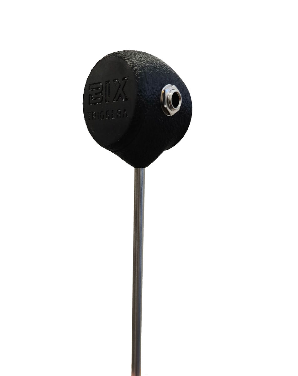 Electronic kick trigger